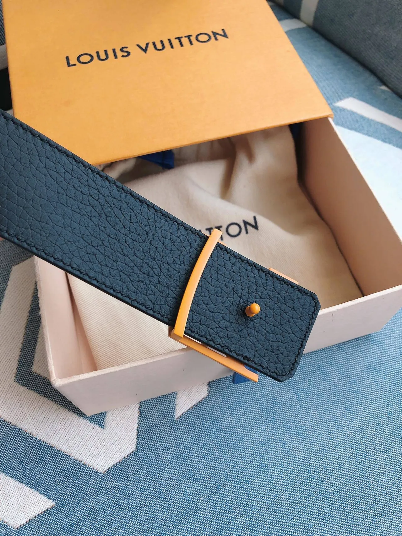 Louis Vuitton LV Belt Tan Leather Belt 4