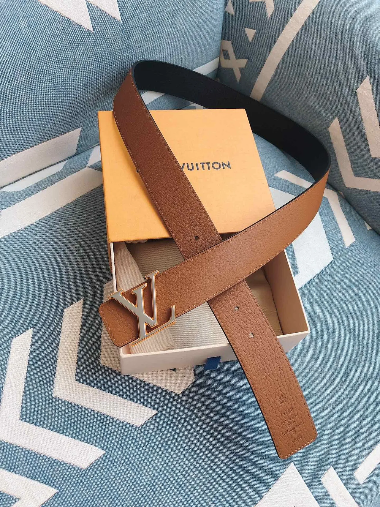 Louis Vuitton LV Belt Tan Leather Belt 6