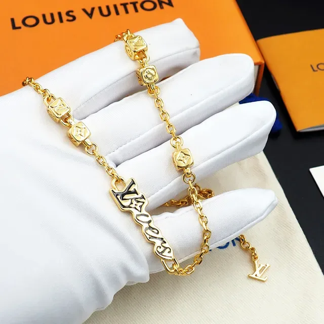 Louis Vuitton LV Chain Gold Silver Monogram Pendant Necklace 10