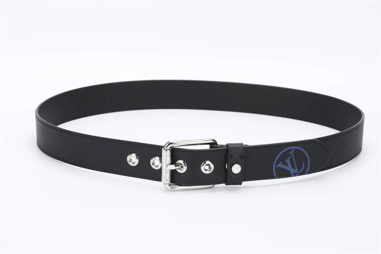 Louis Vuitton LV Circle Black Pebbled Leather Belt 7