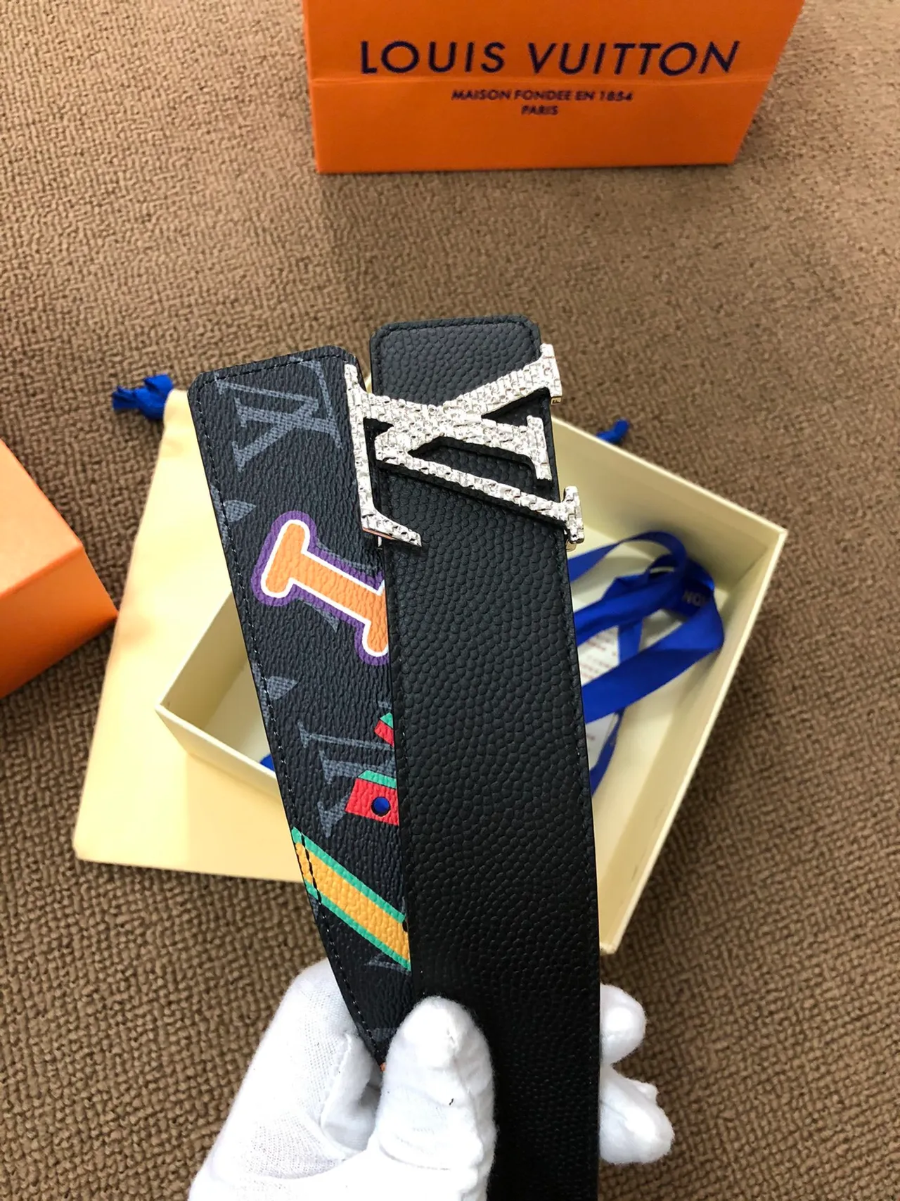 Louis Vuitton LV Initiales Crystal-Pavé Black Leather Belt 3