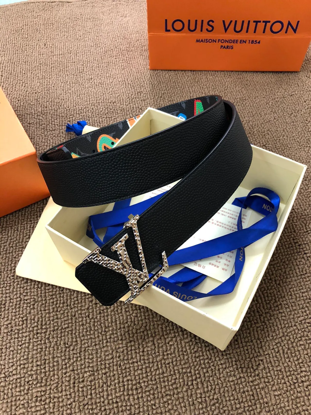 Louis Vuitton LV Initiales Crystal-Pavé Black Leather Belt 5