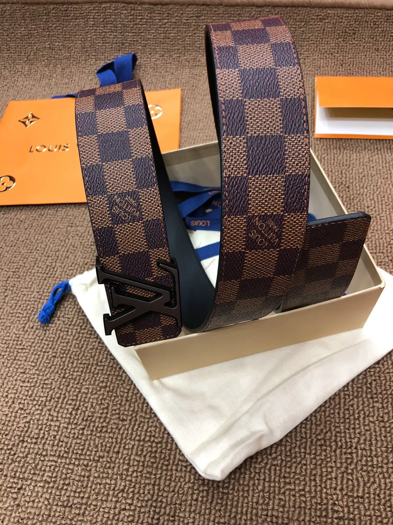 Louis Vuitton LV Initiales Damier Ebène Reversible Leather Belt 3