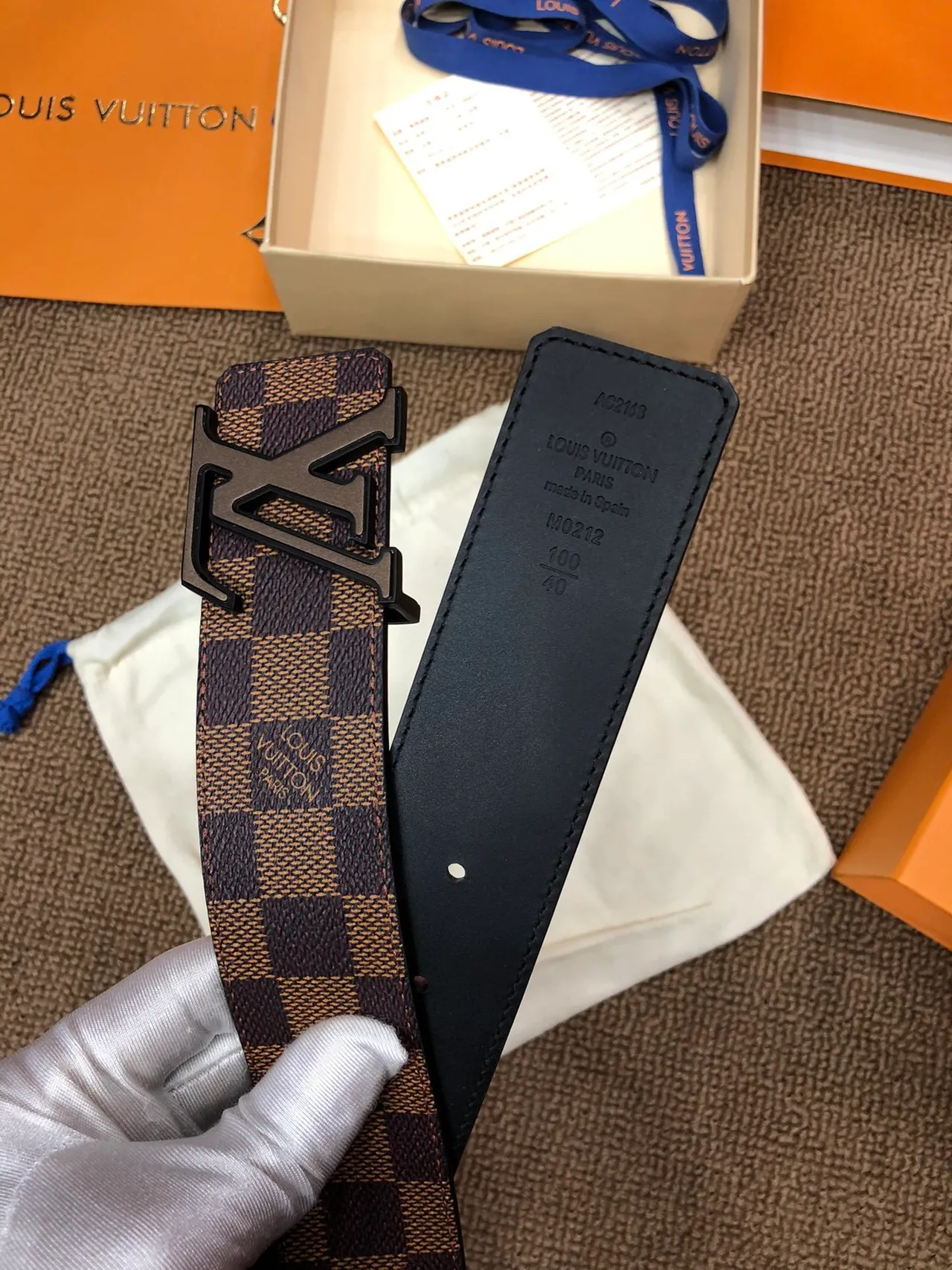 Louis Vuitton LV Initiales Damier Ebène Reversible Leather Belt 5