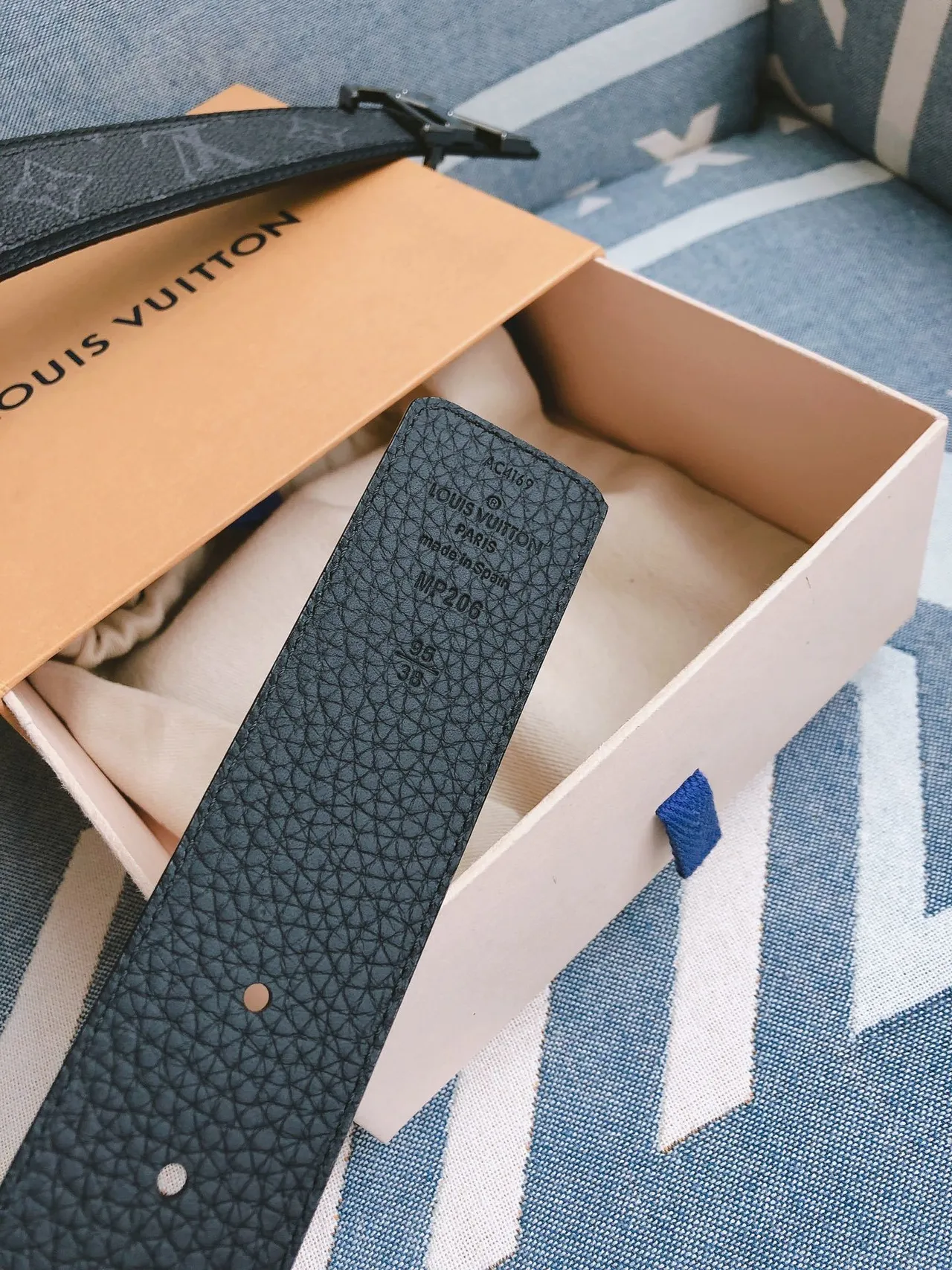 Louis Vuitton LV Initiales Dark Gray Monogram Leather Belt 9