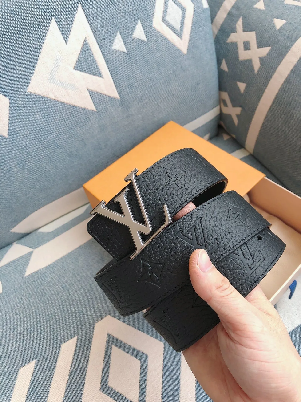 Louis Vuitton LV Initiales Navy Leather Belt 4