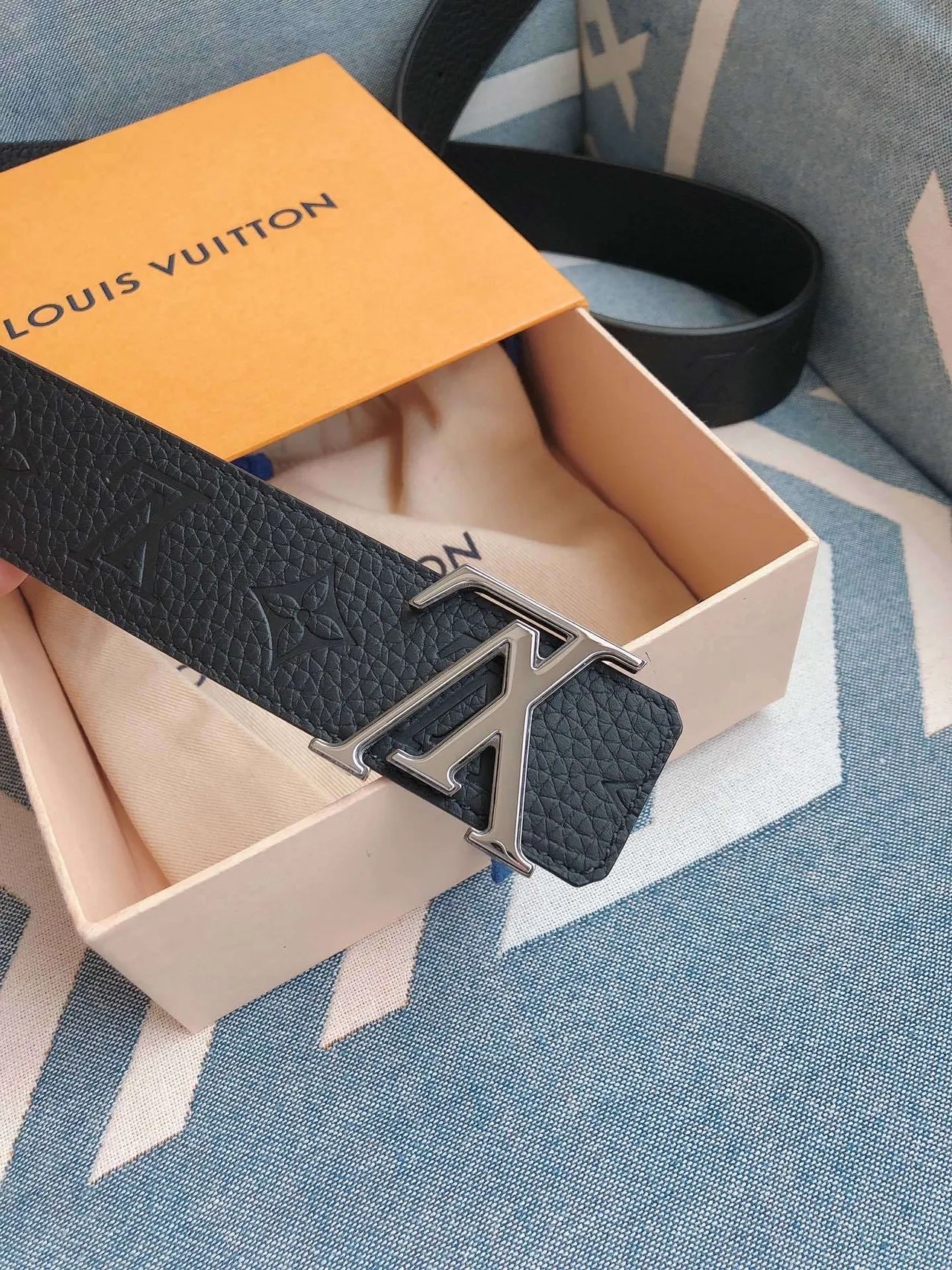 Louis Vuitton LV Initiales Navy Leather Belt 6