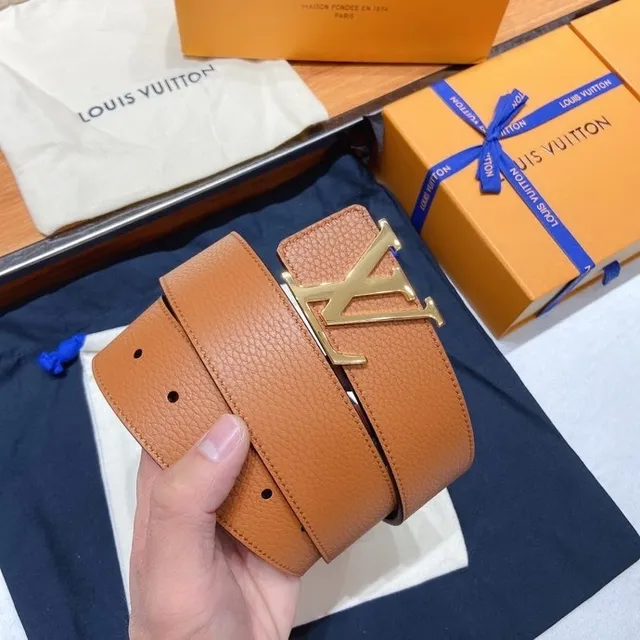 Louis Vuitton LV Initiales বাদামি এবং কালো চামড়ার বেল্ট 7