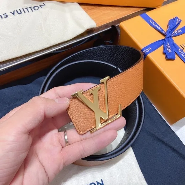 Louis Vuitton LV Initiales বাদামি এবং কালো চামড়ার বেল্ট 9