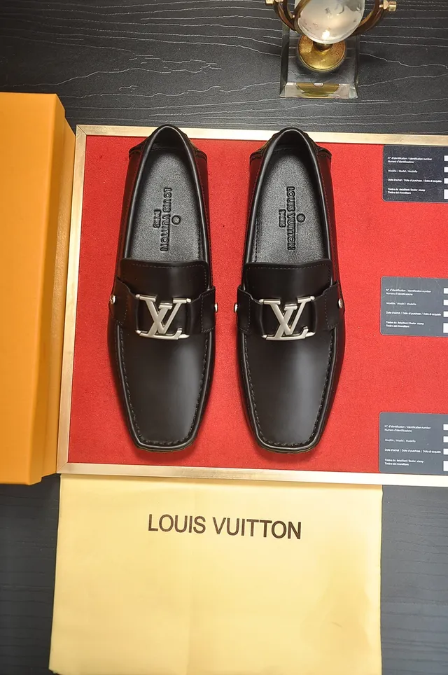 路易威登 LV 乐福鞋 黑色皮革 LV Twist Buckle 乐福鞋 5