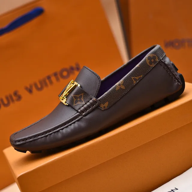 Louis Vuitton LV Mocassins Marron Monogram Sangle Boucle Or Mocassins 4