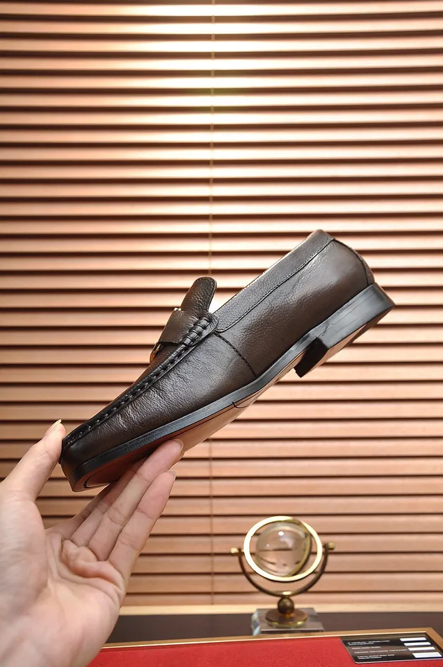 Louis Vuitton LV Loafer Brown Pebbled Leather Loafers 7