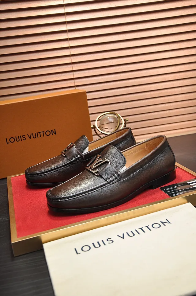Louis Vuitton LV Loafer Brown Pebbled Leather Loafers 9