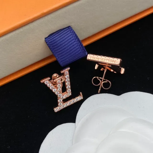 Louis Vuitton LV Monogram Pavé Crystal Rose Gold-Tone Stud Earrings 6