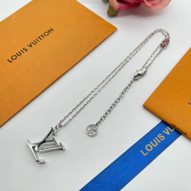 Louis Vuitton LV Monogram Silver-Tone Chain Necklace 4