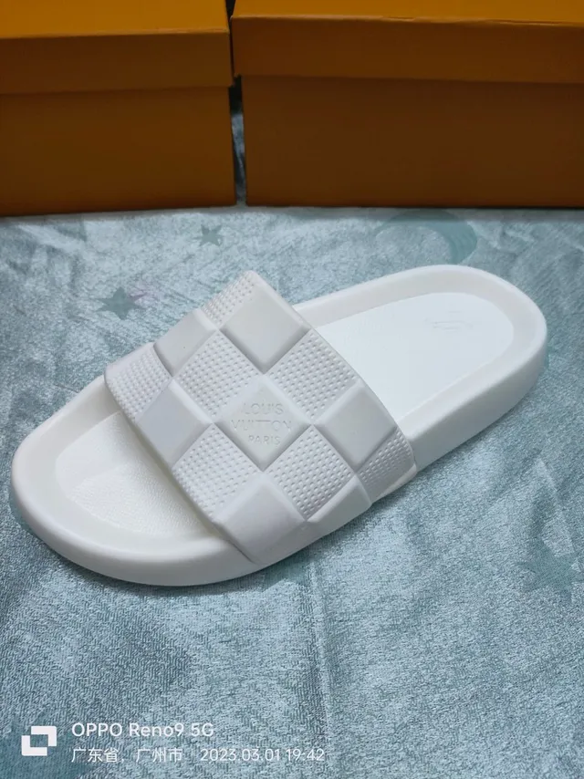 Louis Vuitton LV Slide White Molded Rubber Slippers 2