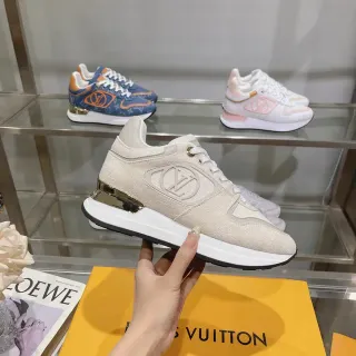 Louis Vuitton LV Trainer Bege Ouro Texturizado Têxtil Superior Esculpido Branco Solado Meio Tênis Lifestyle