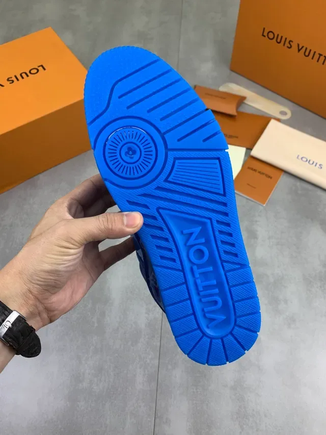 Louis Vuitton LV Trainer Sneakers Lifestyle Bleu Transparent TPU Overlay d'Impression Monogram 3