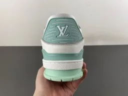 Louis Vuitton LV Trainer Vert Blanc Semelle Médiane Multicouche Maille Perforée Supérieure Sneakers Lifestyle 4