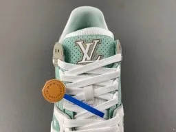 Louis Vuitton LV Trainer Vert Blanc Semelle Médiane Multicouche Maille Perforée Supérieure Sneakers Lifestyle 6