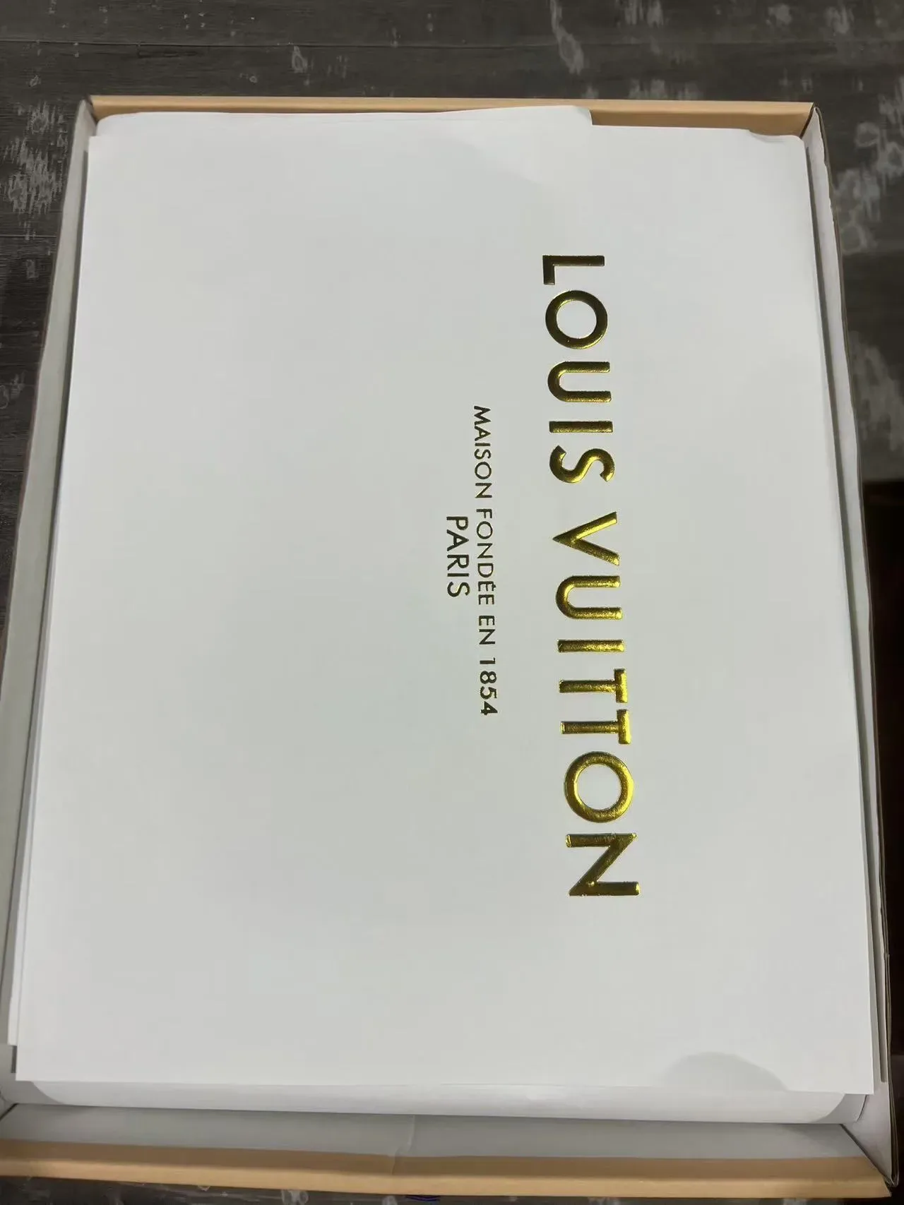 Louis Vuitton LV Trainer Navy White Monogrammed Denim Upper Tênis Lifestyle Assimétrico Cinto Brand 11