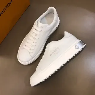 Louis Vuitton LV Trainer Zapatillas Lifestyle con suela plataforma de cuero blanco y negro