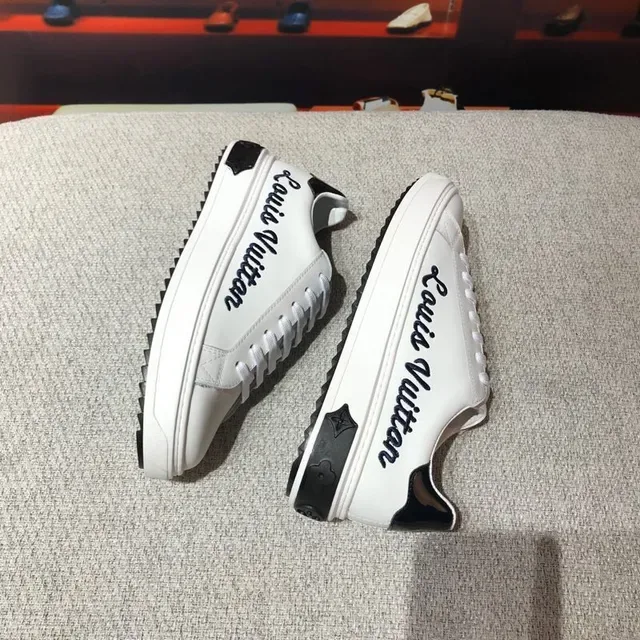 Louis Vuitton LV Trainer White Black Low-Top Leather Upper Lifestyle Sneakers 5