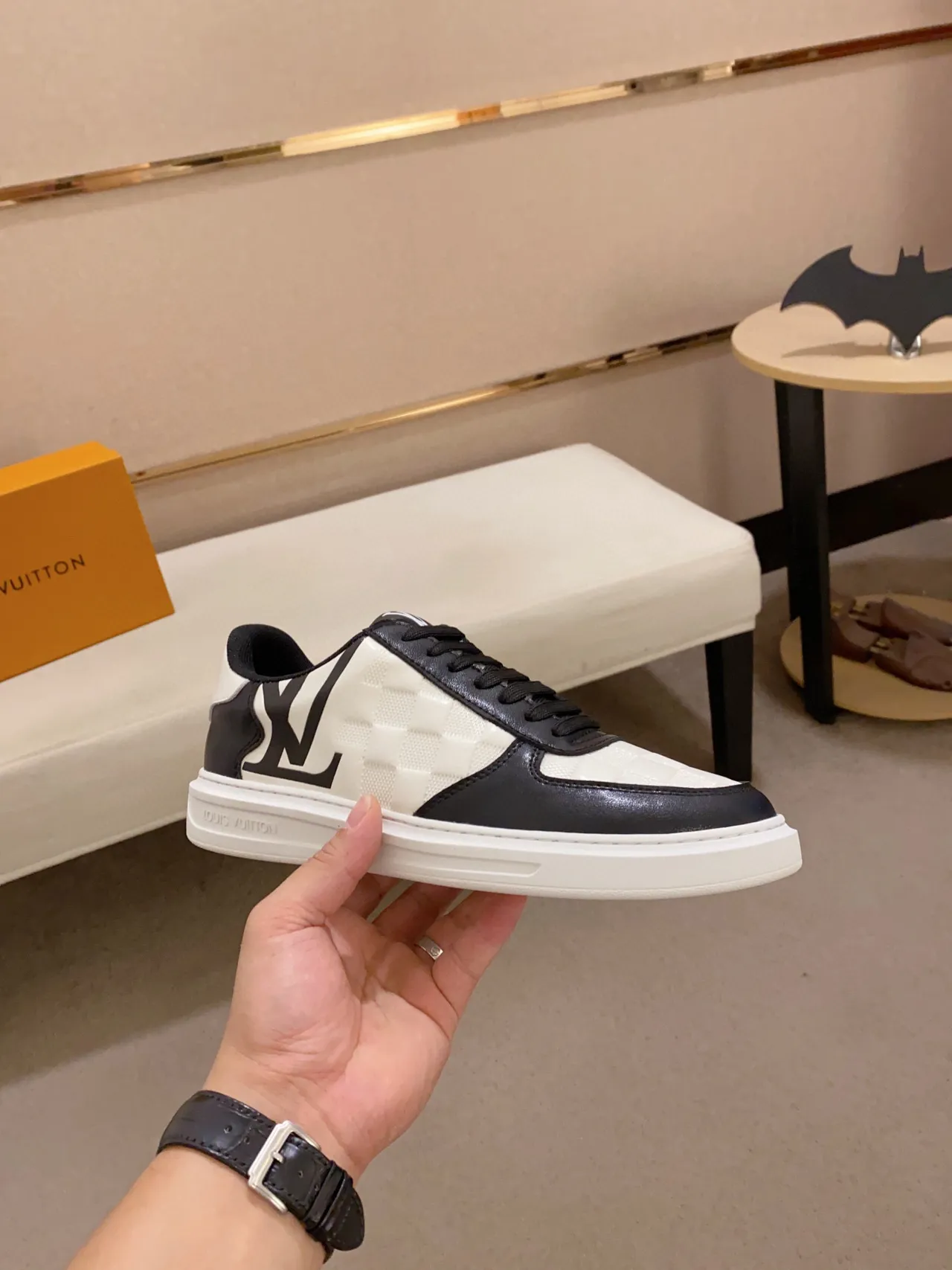 Louis Vuitton LV Trainer White Black Quilted Textile Upper Leather Overlays Lifestyle Sneakers 7