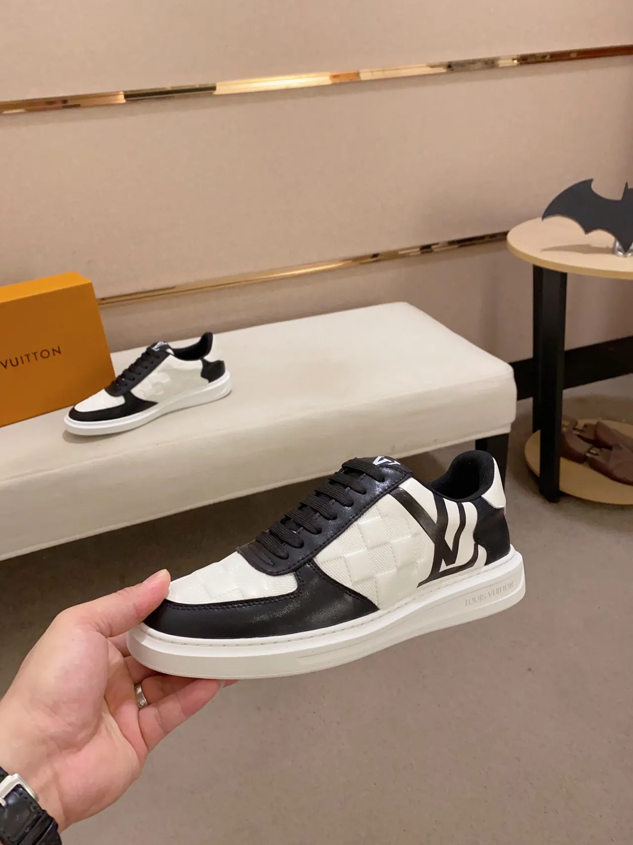 Louis Vuitton LV Trainer White Black Quilted Textile Upper Leather Overlays Lifestyle Sneakers 8