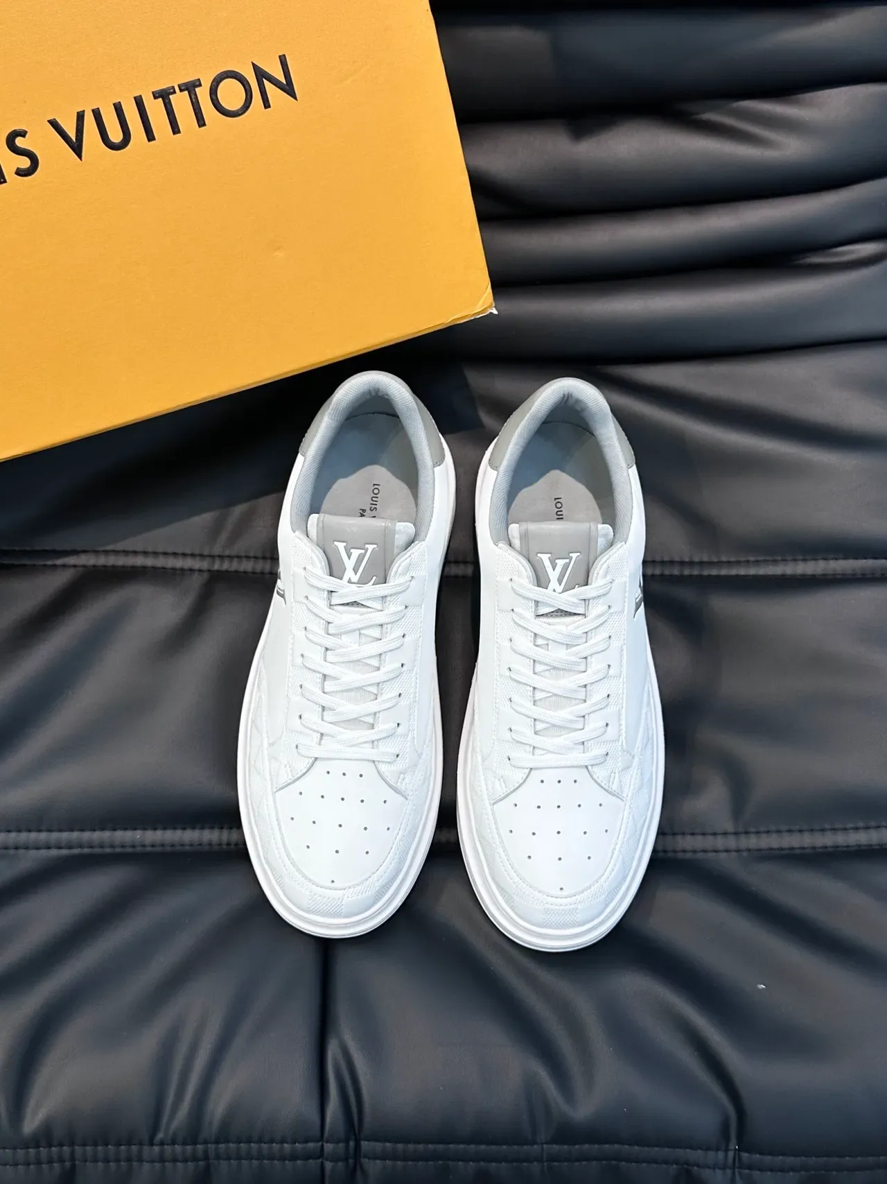 Louis Vuitton LV Trainer White Gray Embossed Monogram Checkerboard Texture Lifestyle Sneakers 5