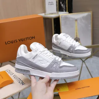 Louis Vuitton LV Entrenador Zapatillas Lifestyle Blanco Gris Monograma Cuero Patent Overlays