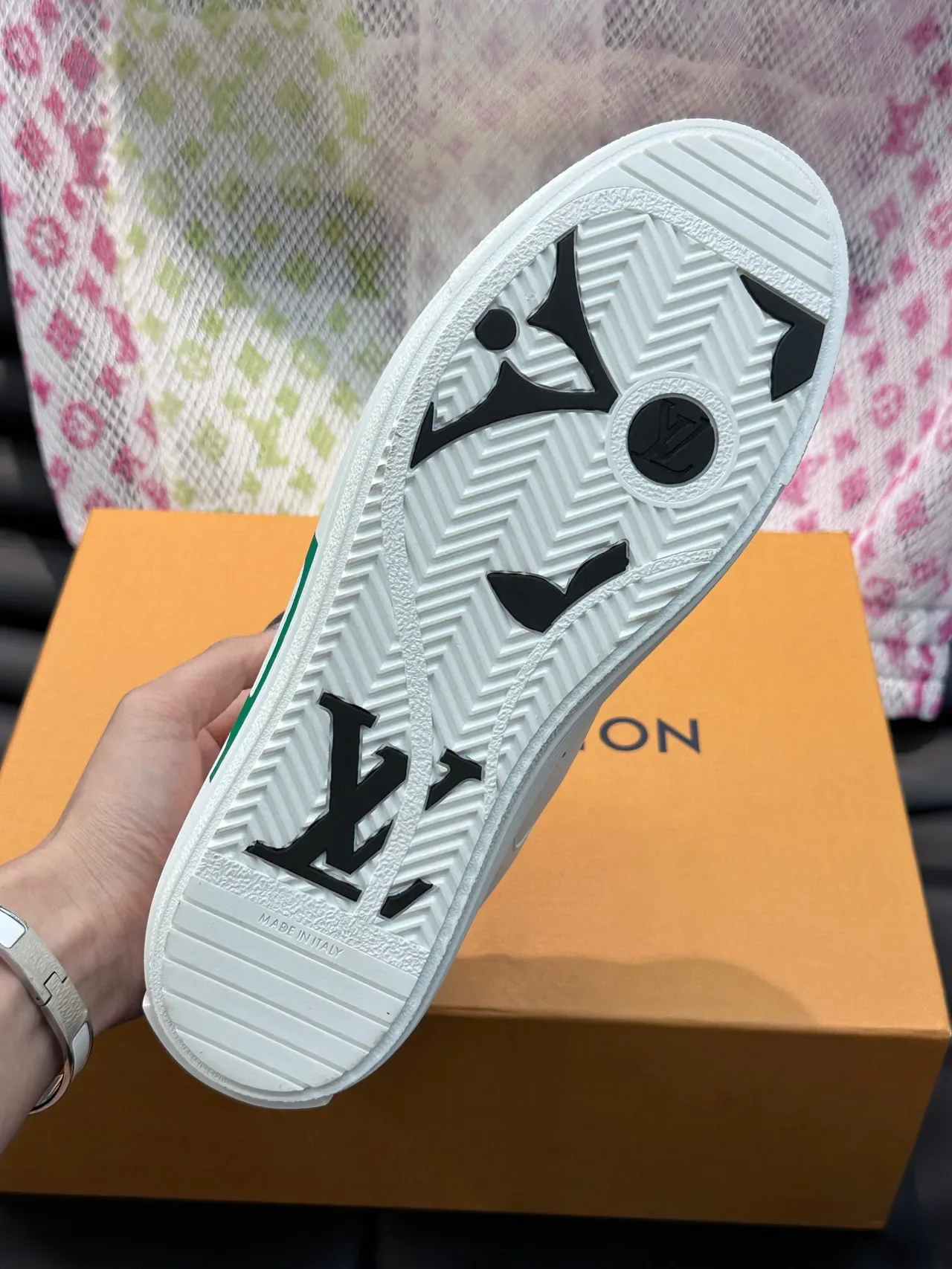 Louis Vuitton LV Trainer White Green Leather Accent Piping Lifestyle Sneakers 8