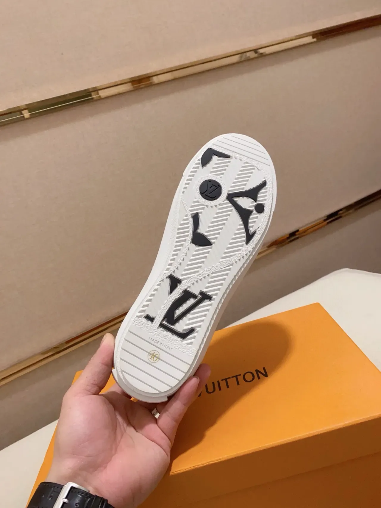 Louis Vuitton LV Trainer White Monogram-Embossed Leather Low-Top Lifestyle Sneakers 9