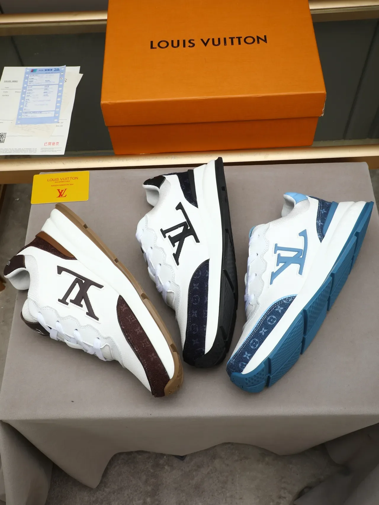 Louis Vuitton LV Trainer White Navy Chunky Platform Sole Oversized Monogram Logo Lifestyle Sneakers 2