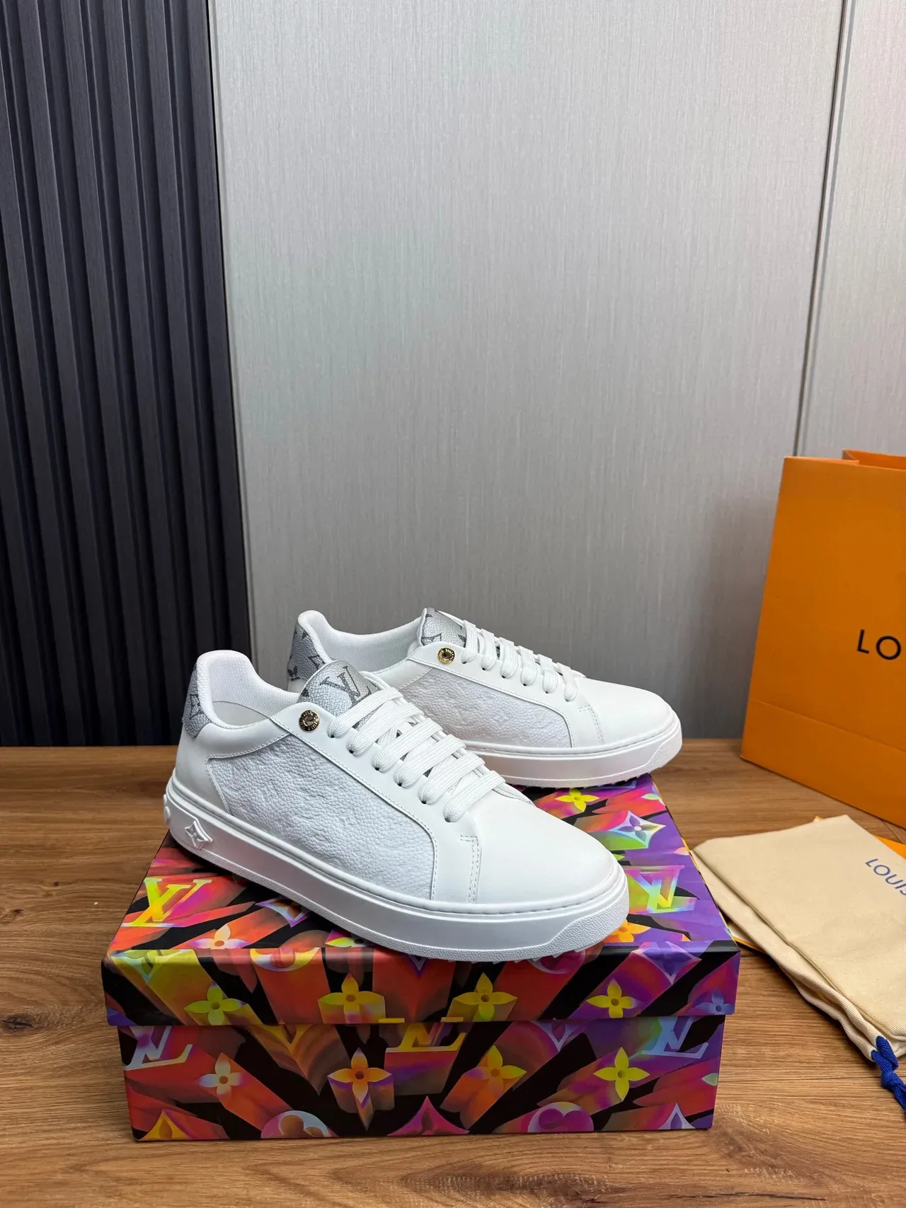 Louis Vuitton LV Trainer White Silver Leather Low-Top Lifestyle Sneakers 3