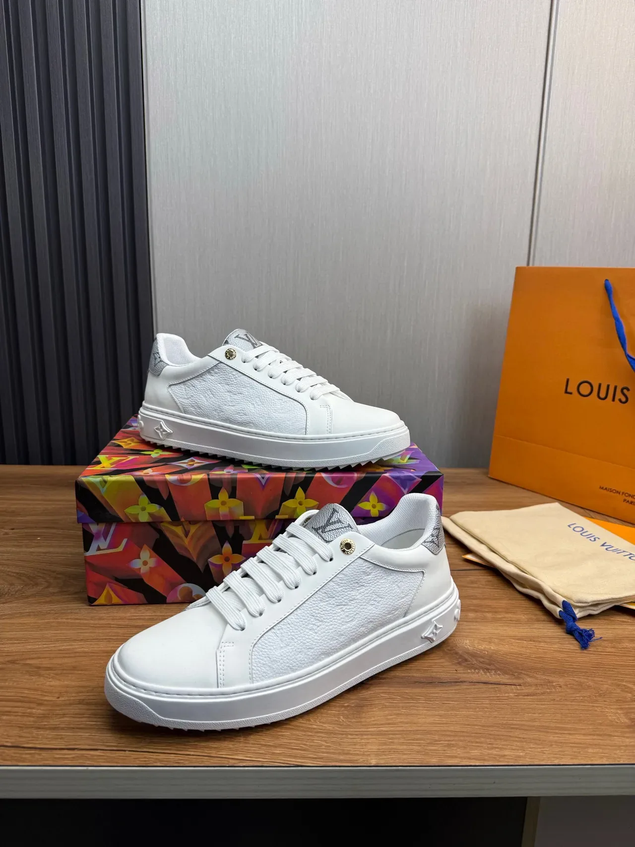 Louis Vuitton LV Trainer White Silver Leather Low-Top Lifestyle Sneakers 4