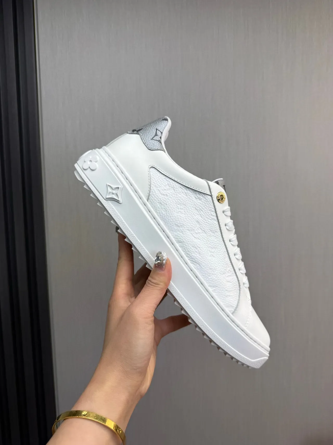 Louis Vuitton LV Trainer White Silver Leather Low-Top Lifestyle Sneakers 7
