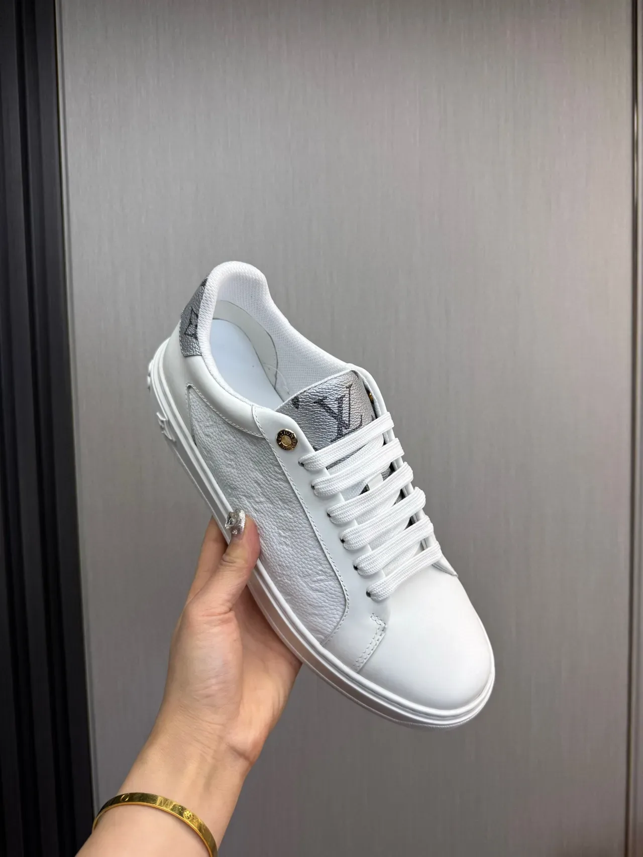 Louis Vuitton LV Trainer White Silver Leather Low-Top Lifestyle Sneakers 8