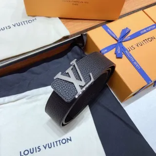 Louis Vuitton LV Turn-Lock Belt Black Textured Leather Belt