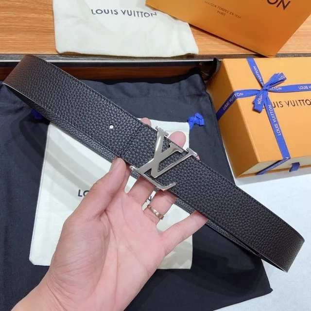 Louis Vuitton LV Turn-Lock Belt Black Textured Leather Belt 5