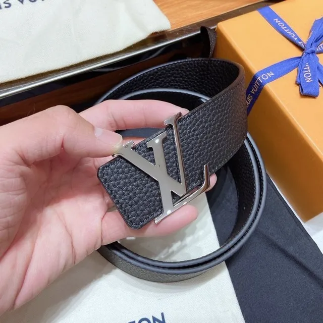 Louis Vuitton LV Turn-Lock Belt Black Textured Leather Belt 9