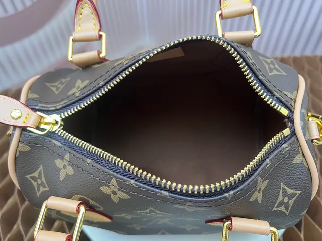 Louis Vuitton Mini Speedy Monogram Sac Boston en toile enduite cuir tan 2