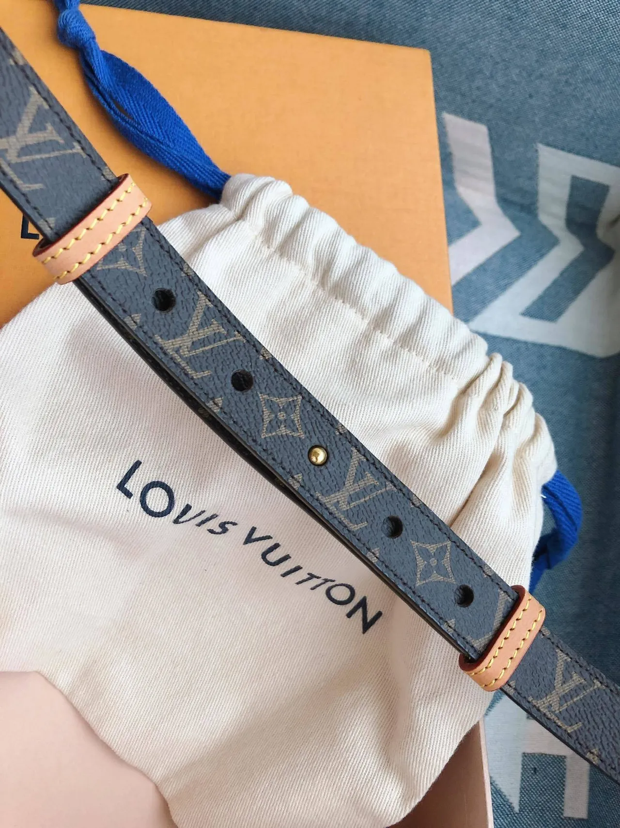 Louis Vuitton Monogram Canvas Belt Brown Gold Circular Buckle Leather Belt 4