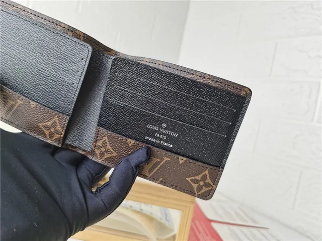 Louis Vuitton Monogram Canvas Brown and Black Short Wallet 4