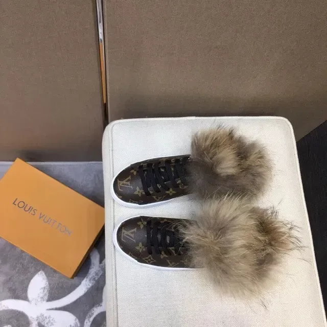 Louis Vuitton Monogram Canvas Fur-Trimmed Low-Top Sneakers 5