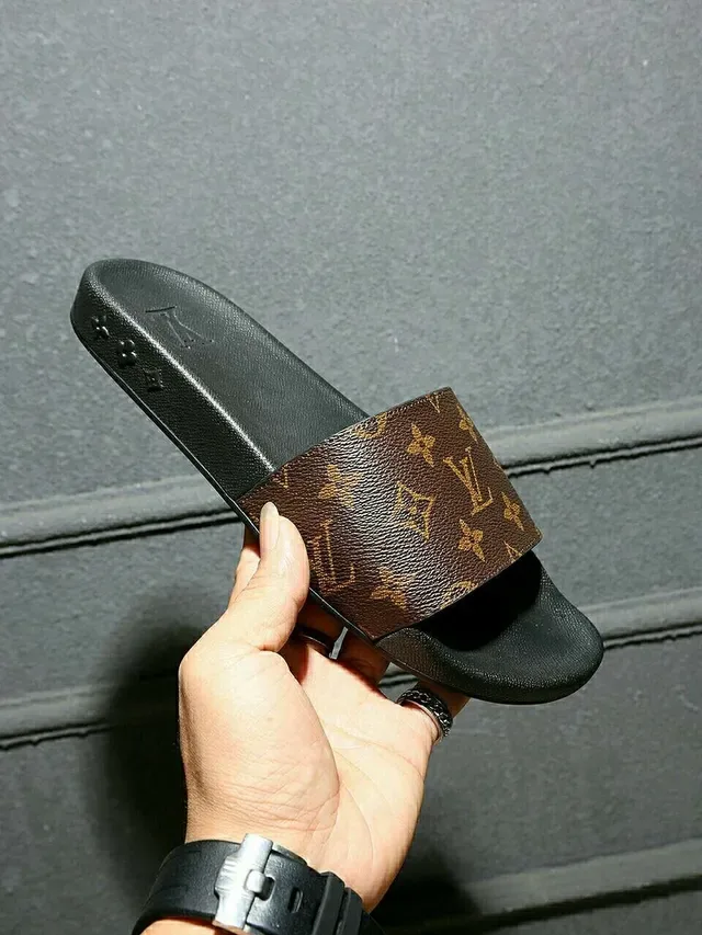 Louis Vuitton Monogram Canvas Strap Black Slippers 5