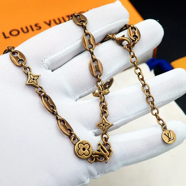 Louis Vuitton Monogram Chain Necklace Gold-Tone Metal Necklace 4