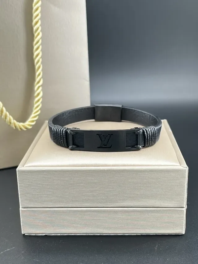 Louis Vuitton Monogram Engraved Metal Plate Black Leather Bracelet 7