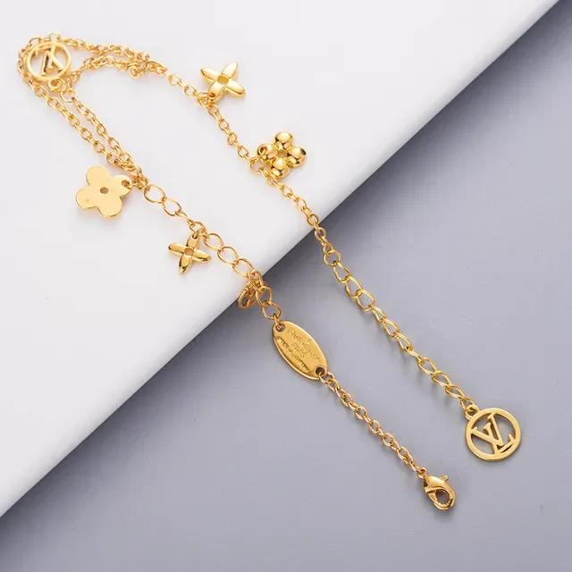 Louis Vuitton Monogram Flower Charm Gold-Tone Chain Bracelet 4