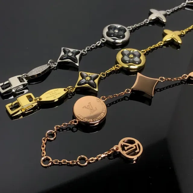 Louis Vuitton Monogram Flower Gold Black Chain-Link Floral Medallion Bracelet 4